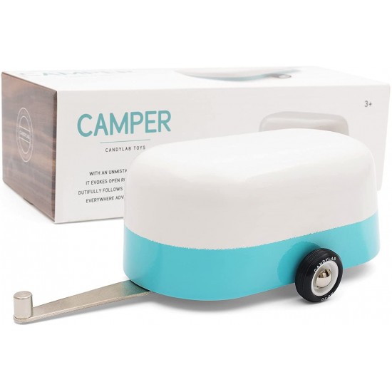 Candylab - Caravane en bois 2