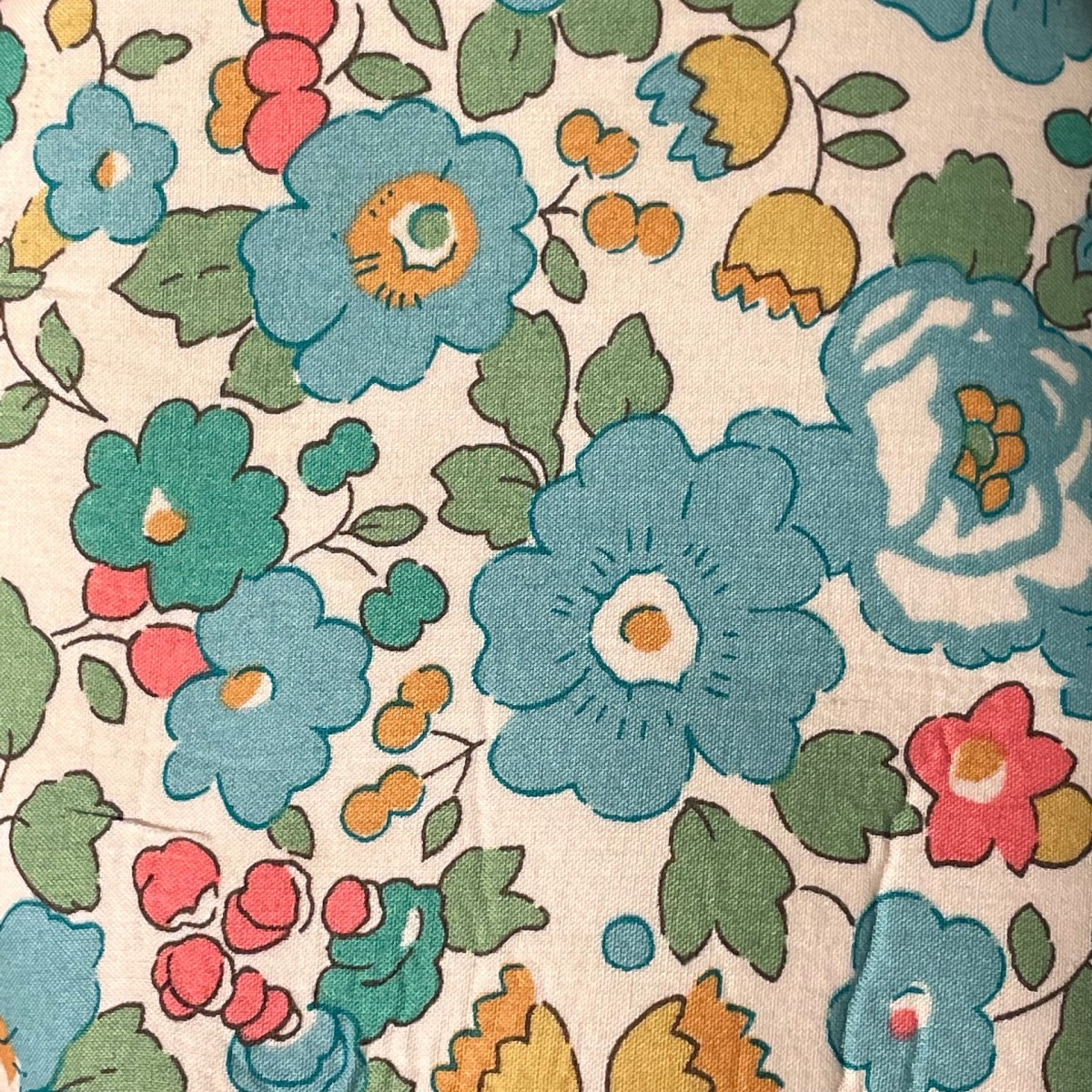 Souk Souk - Babouches blanches à fleurs