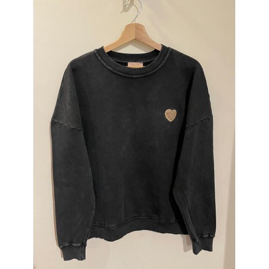 Sweat oversize brodé noir délavé