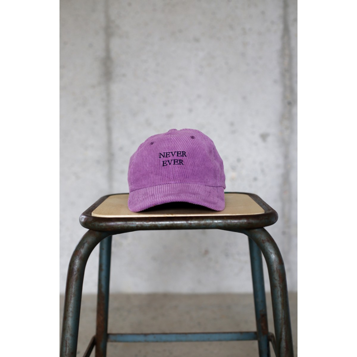 JAM - Casquette velours violette "Never ever "