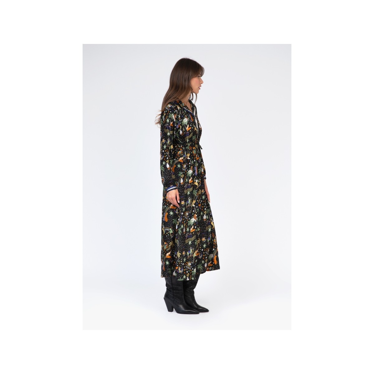 Robe longue satinée