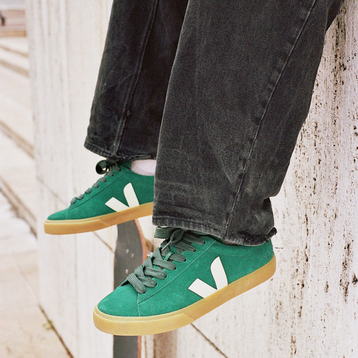 Veja - Sneaker Campo bold suède verte