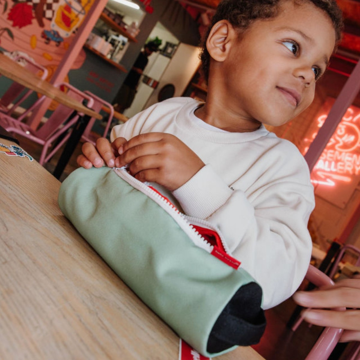 Hello Hossy - Trousse