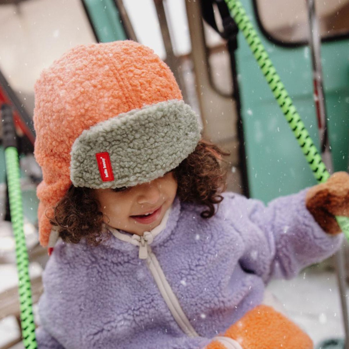 Hello Hossy | Chapka saumon et vert