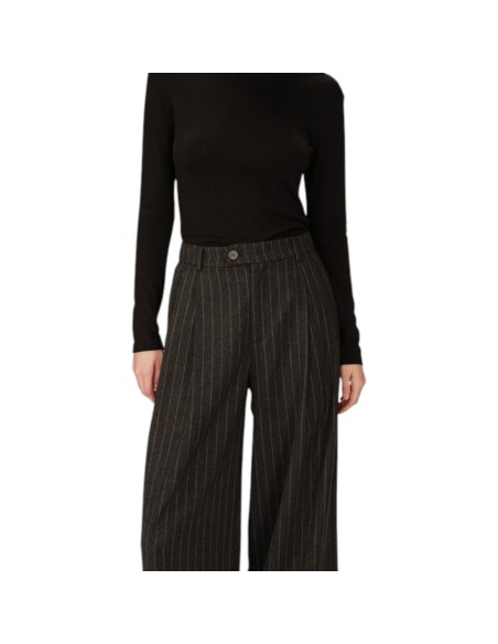 Grace et Mila | Pantalon tailleur à rayures