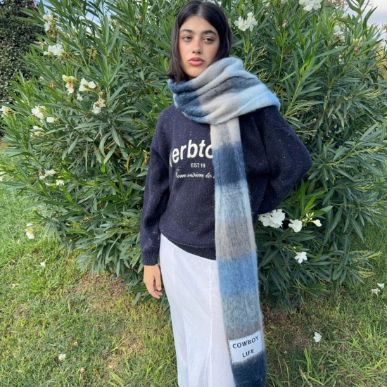 VERB TO DO - Echarpe à carreaux 2