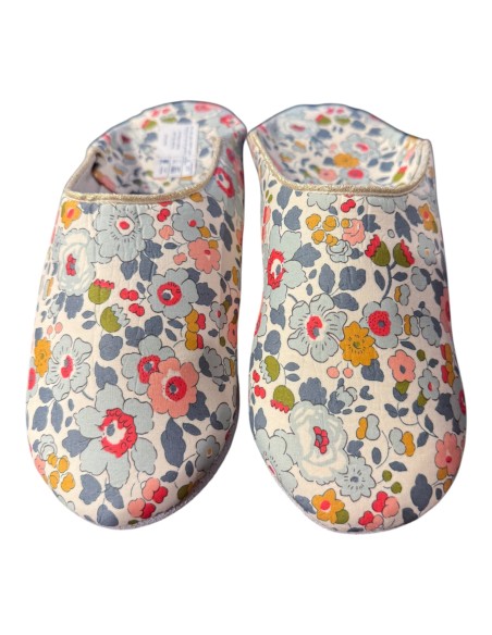 Souk Souk | Babouches blanches à motifs