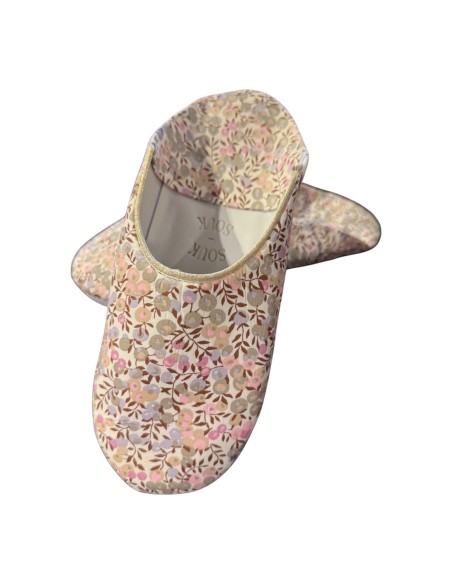 Souk Souk | Babouches blanches motifs myrtilles